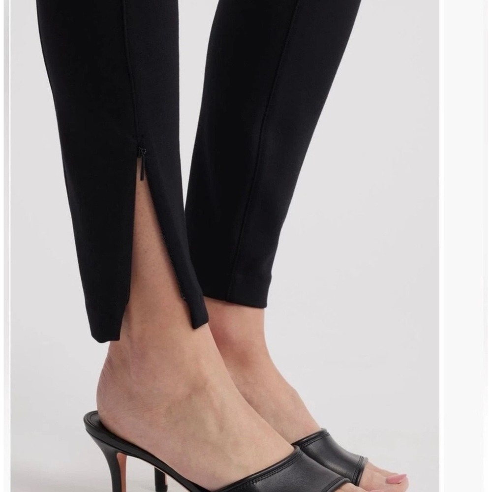 SPANX supersmooth M PerfectFit zip-embellished stretch-ponte leggings ankle zip